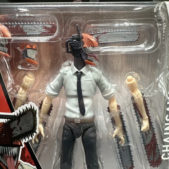 Jazwares Total Anime Chainsaw Man Action figure Crunchy Roll Brand New - Picture 2 of 7
